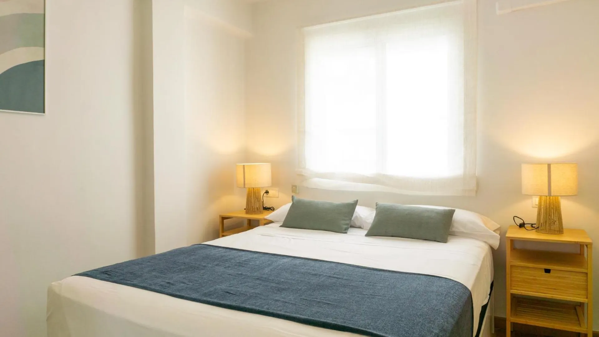 Elegant Malaga Retreat contacts